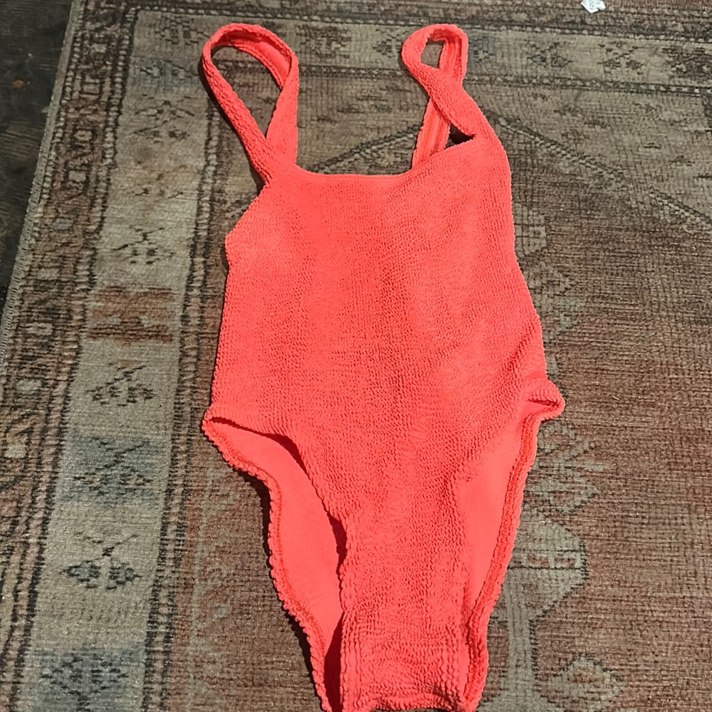 Bond eye never worn only tried on NWOT